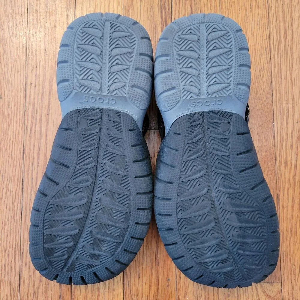 Crocs Swiftwater Mesh Water Sandals Men 8 Black Deck Shoes Beach Summer Women 10